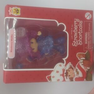 NIB Blueberry‎ Muffin Chase Strawberry Shortcake Cheebee series 2